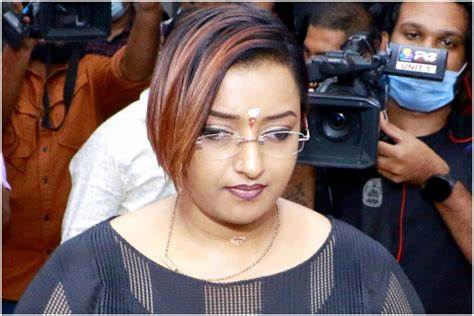फिल्म अभिनेत्री गिरफ्तार
